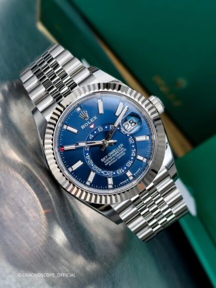 SKY-DWELLER 42 mm
