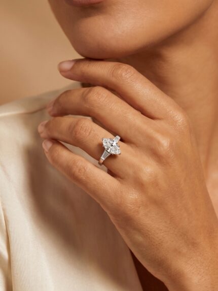 Кольцо с бриллиантом Marquise 1.04 ct